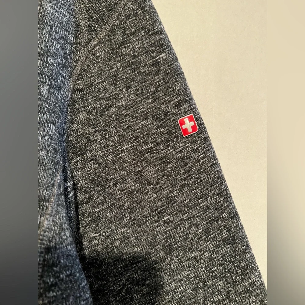 Swiss Gear - unisex - zippered sweater